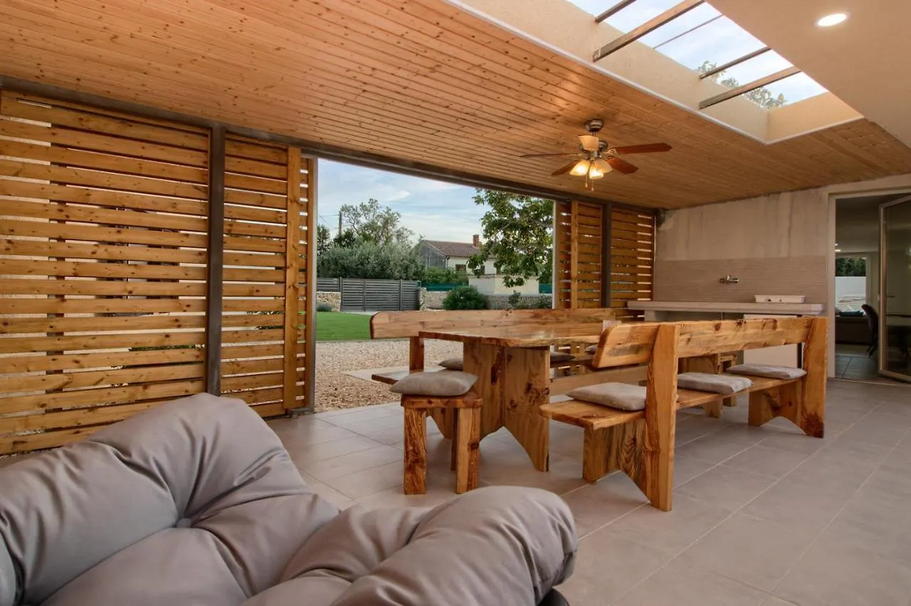 Wonderful Villa Antonici With Private Pool Near Pula - Wiibuk Liznjan