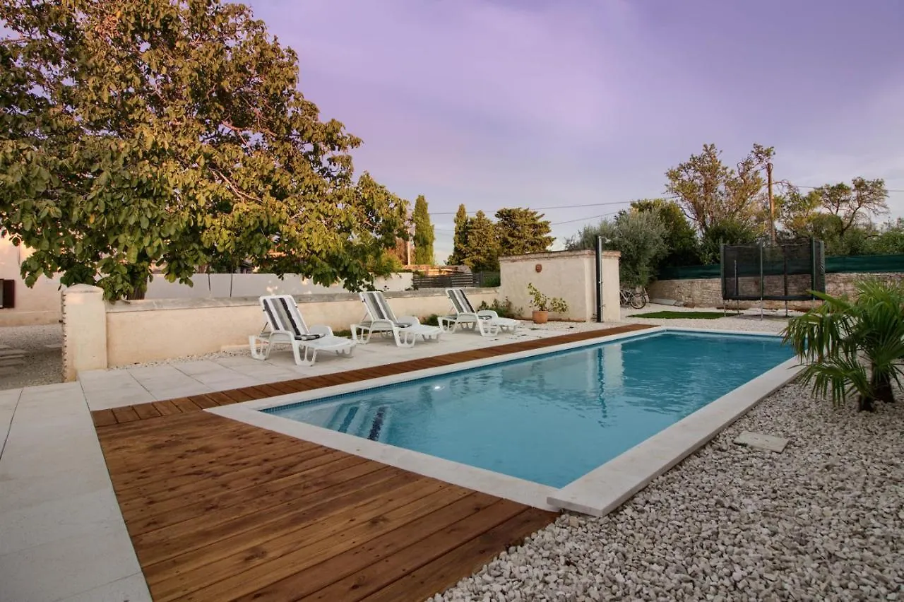 Wonderful Villa Antonici With Private Pool Near Pula - Wiibuk Liznjan Croatia